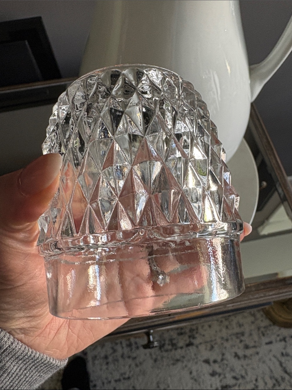 Vintage Clear Glass "Diamond Point" Fairy Lamp Angel Light- Has chip. - Picture 4 of 13